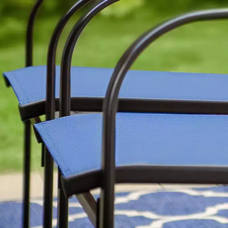 Ensemble de salle à manger 7 pièces pour terrasse extérieure avec table en acier à plateau à lattes aspect bois et – Sanzelize Design