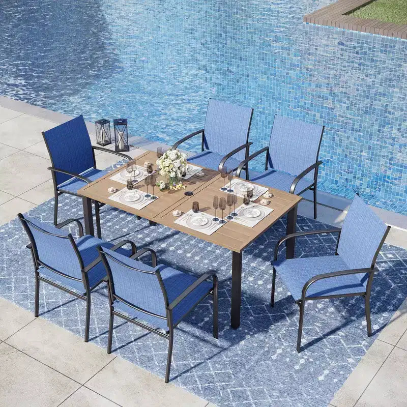 Ensemble de salle à manger 7 pièces pour terrasse extérieure avec table en acier à plateau à lattes aspect bois et – Sanzelize Design