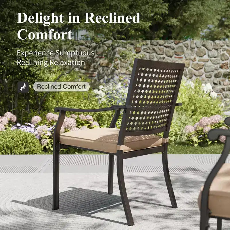 Ensemble de salle à manger de jardin 8 pièces avec table rectangulaire en acier, chaises en acier noir et parasol beige – Sanzelize Design