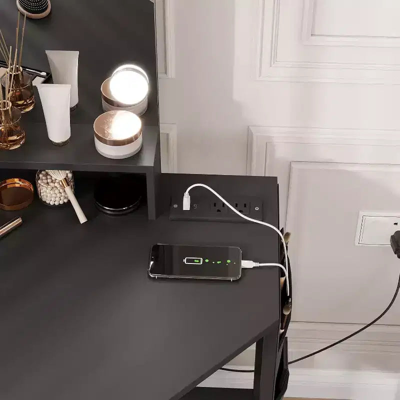 Coiffeuse d'angle avec tabouret, station de charge et miroir lumineux – Sanzelize Design