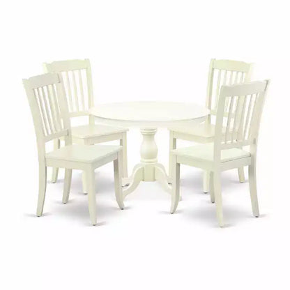 Table à manger 5 pièces en bois massif finition lin blanc avec 4 chaises à dossier ajouré – Sanzelize Design