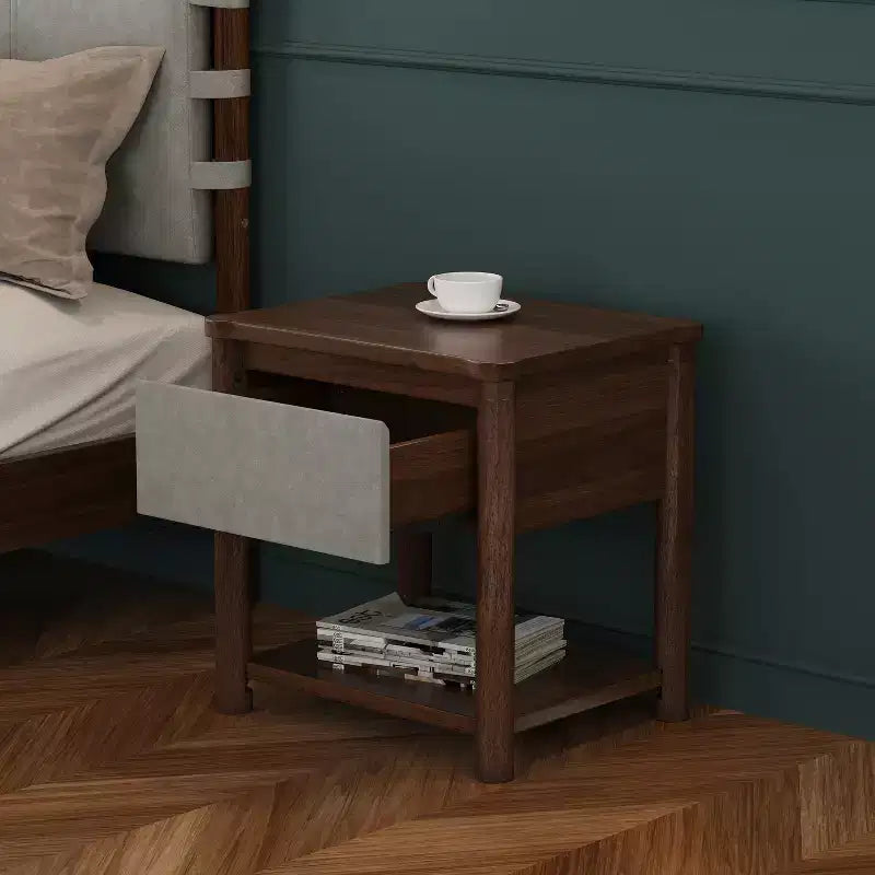 Ensemble de chambre Joy moderne 3 pièces en bois avec tête de lit et 2 tables de nuit – Sanzelize Design
