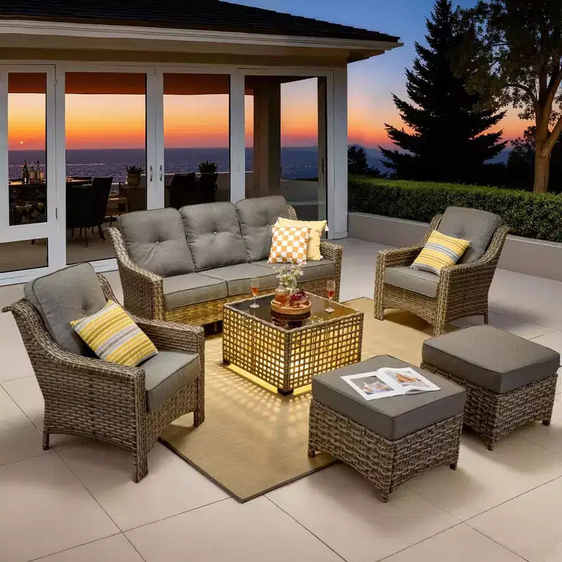Ensemble de conversation de jardin 6 pièces, canapé 3 places avec coussins, chaises en rotin, poufs, table basse – Sanzelize Design