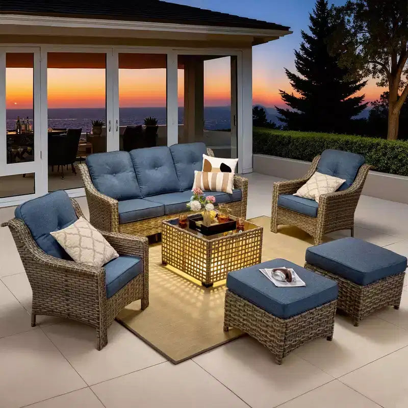 Ensemble de conversation de jardin 6 pièces, canapé 3 places avec coussins, chaises en rotin, poufs, table basse – Sanzelize Design