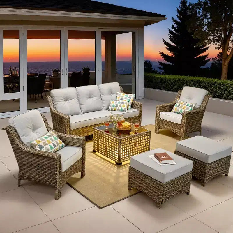Ensemble de conversation de jardin 6 pièces, canapé 3 places avec coussins, chaises en rotin, poufs, table basse – Sanzelize Design