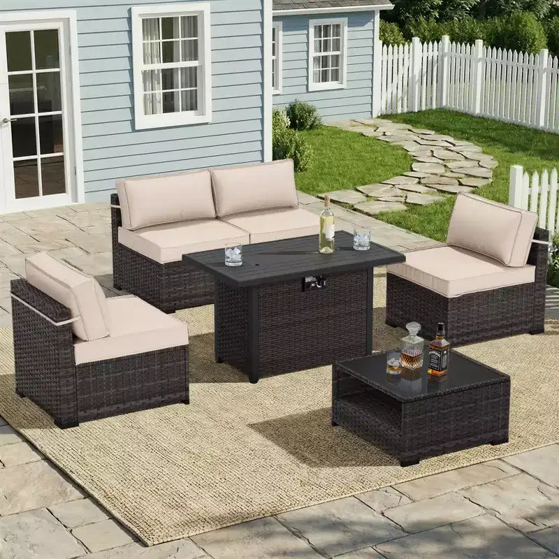 Ensemble de jardin 6 pièces: 4 chaises d'appoint, table de foyer marron et table basse en verre trempé pour des – Sanzelize Design