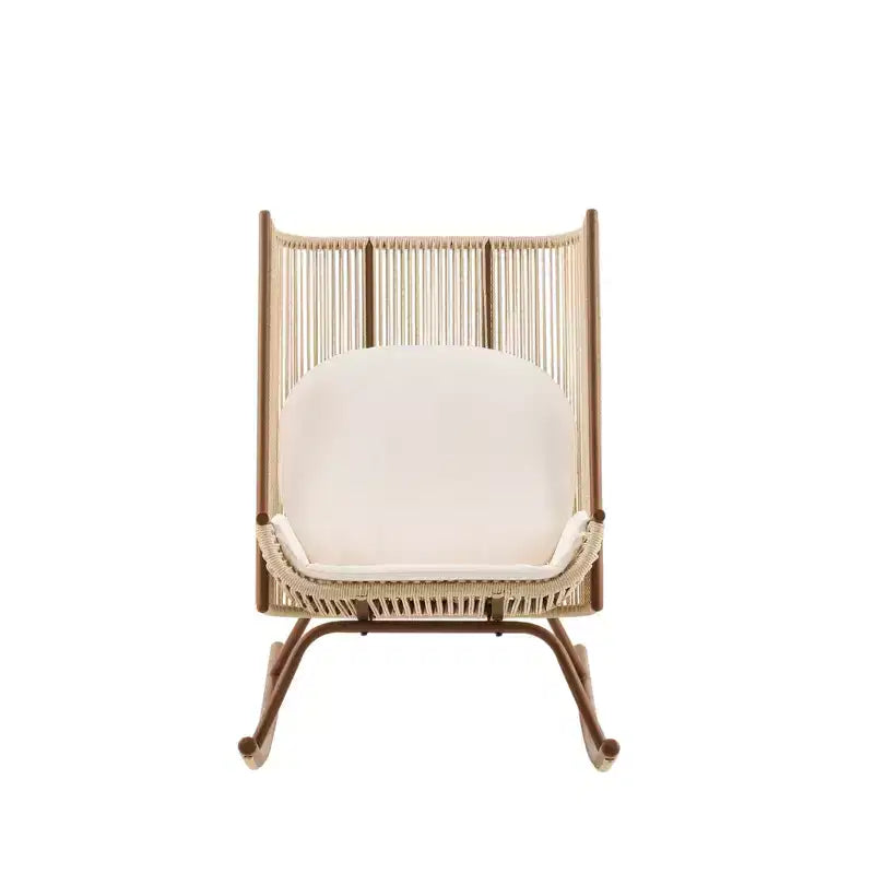 Ensemble de salle à manger de jardin 3 pièces Sunita Farmhouse avec table en bois d'acacia et chaises à bascule en fer – Sanzelize Design