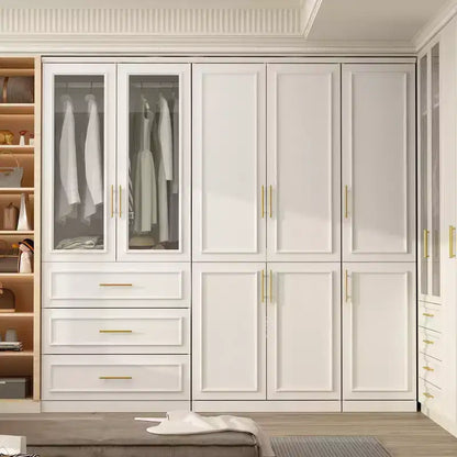 Penderie modulaire de luxe blanche avec ferrures dorées: portes à panneaux + conception à portes mixtes – Sanzelize Design
