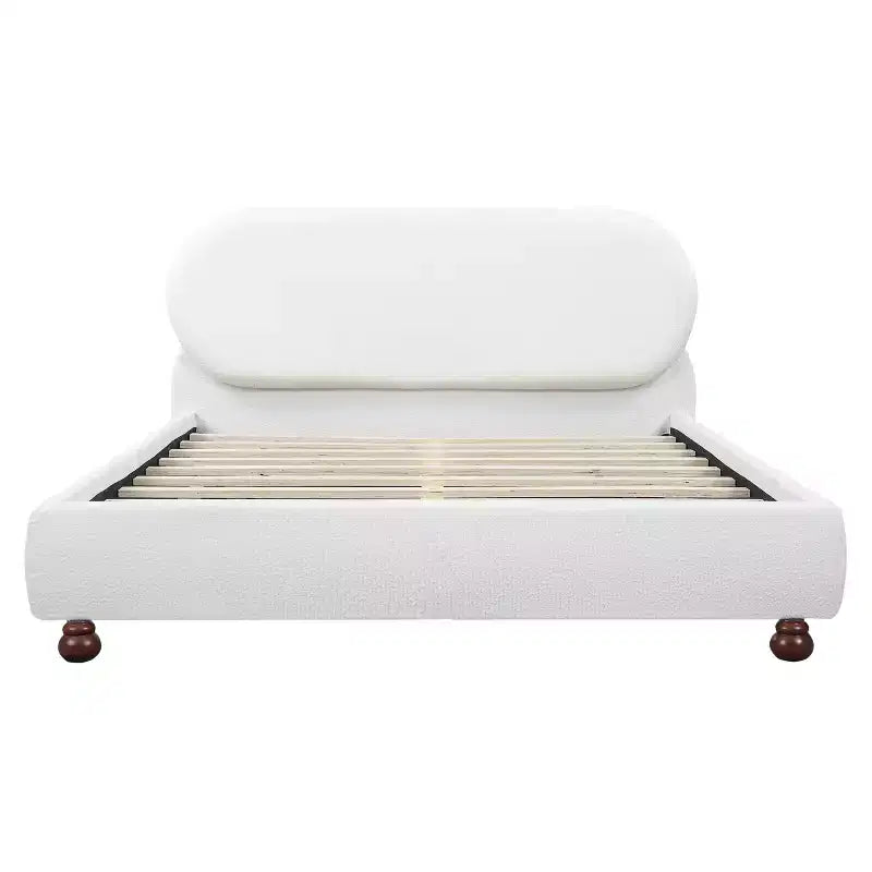Lit rembourré en bouclette moderne en bois d'hévéa Matteo – Sanzelize Design