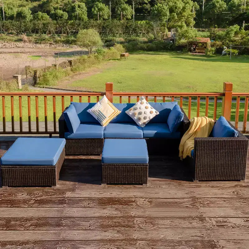 Ensemble de meubles de jardin en rotin 6 pièces Canapé sectionnel Table basse avec pouf coussin bleu marine – Sanzelize Design