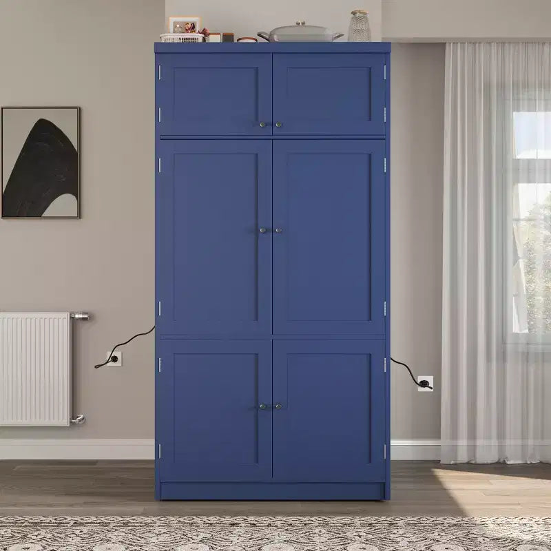 Grand meuble de garde-manger de cuisine avec prises électriques – Sanzelize Design