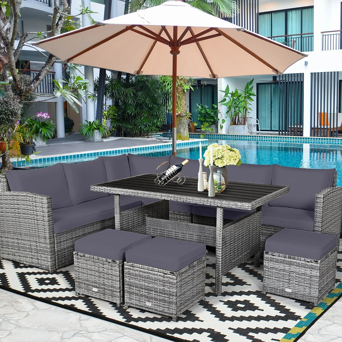 Ensemble de salle à manger 7 pièces en rotin pour terrasse, canapé sectionnel et pouf - Voir détails – Sanzelize Design