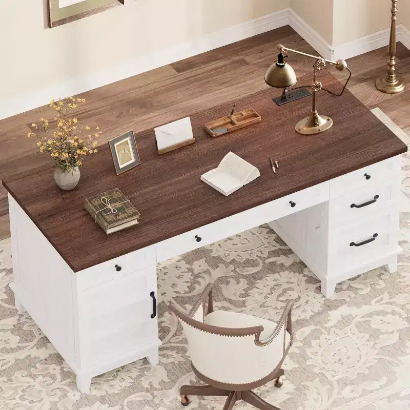 Bureau de direction de 152 cm avec tiroirs, bureau d'ordinateur avec station de charge – Sanzelize Design