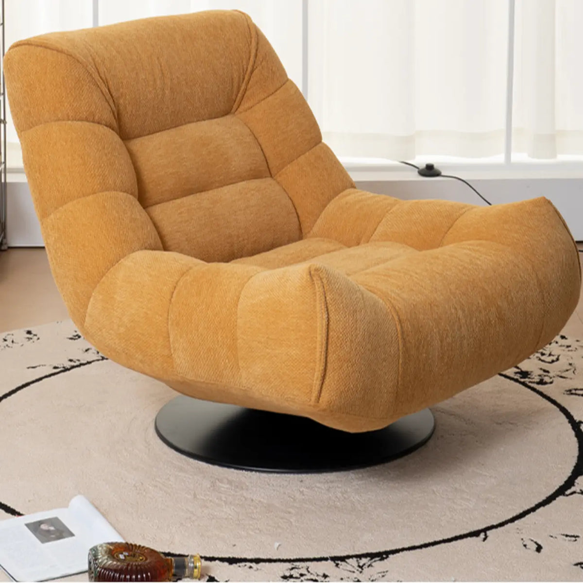 Fauteuil pivotant d'appoint en tissu chenille tufté jaune – Sanzelize Design