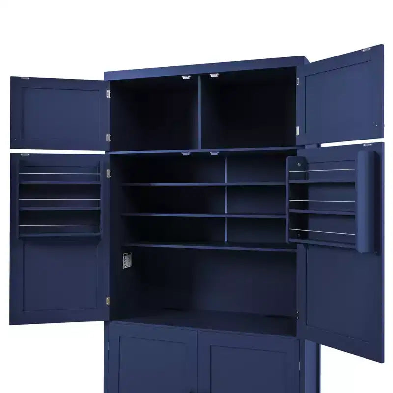 Grand meuble de garde-manger de cuisine avec prises électriques – Sanzelize Design